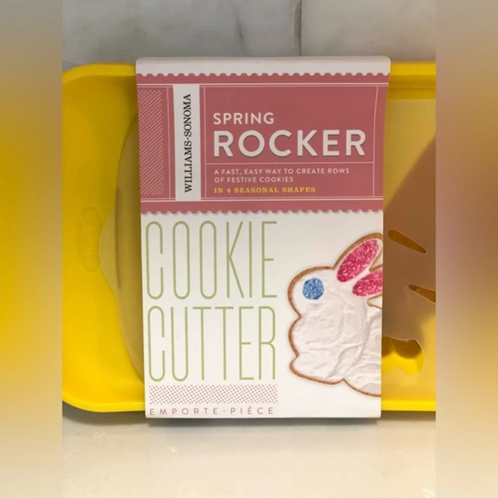 Williams Sonoma Spring Easter Rocker Cookie‎ Cutter- New!